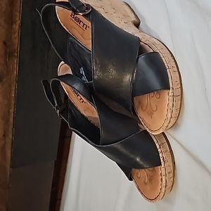 Born leather wedges size 10m